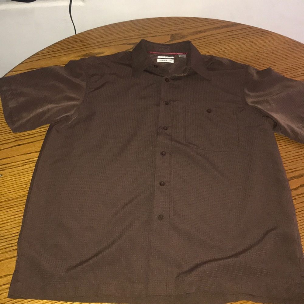Button down short sleeve shirt by Chereskin